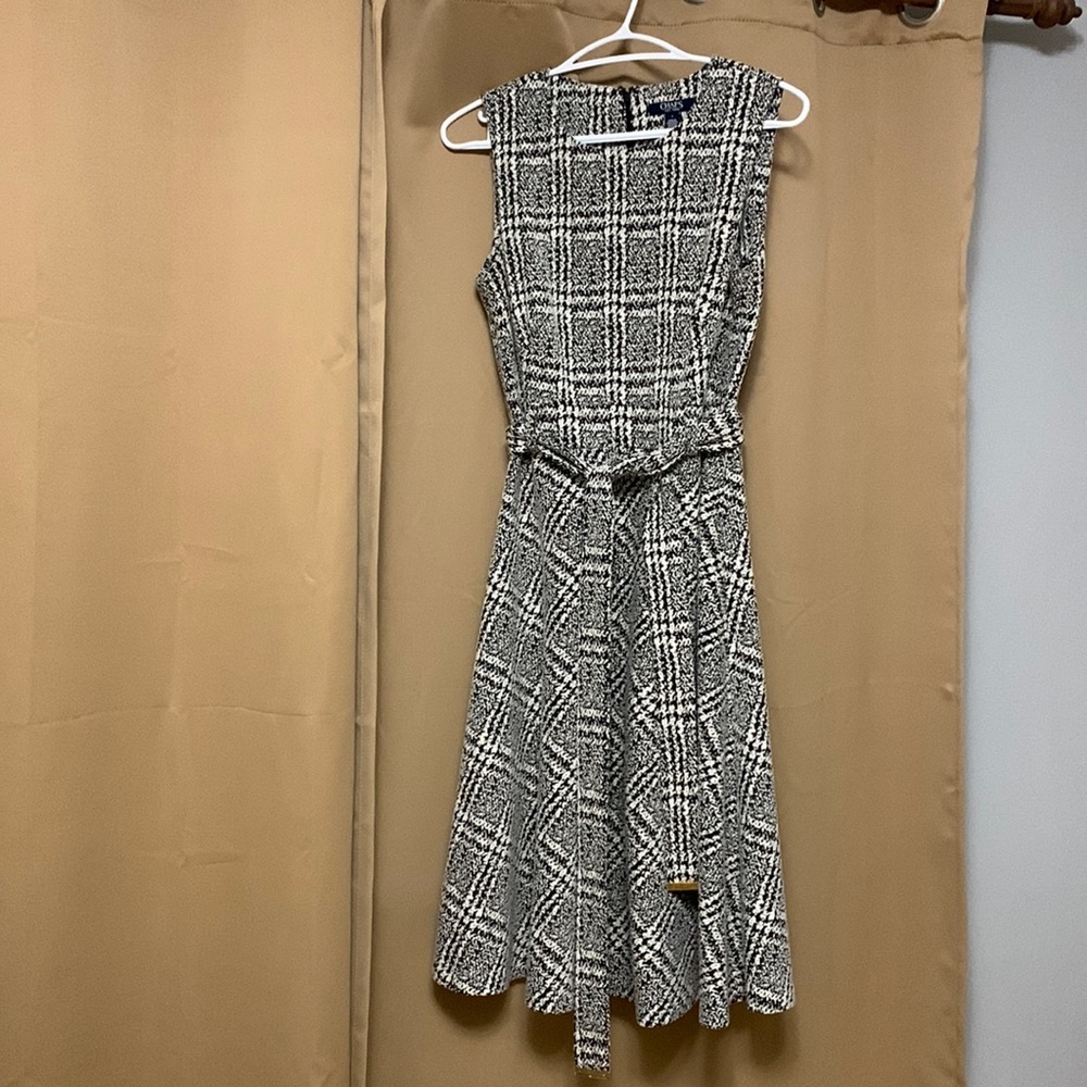 Chaps black and white sweater dress